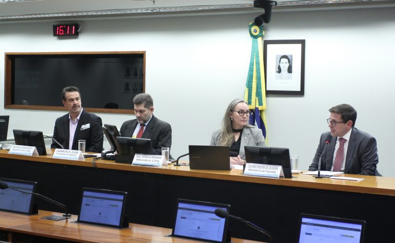 Após pressão da ANAPcD, parecer preliminar na Câmara dos Deputados é favorável a manutenção das isenções para pessoas com deficiência no IPI e ICMS