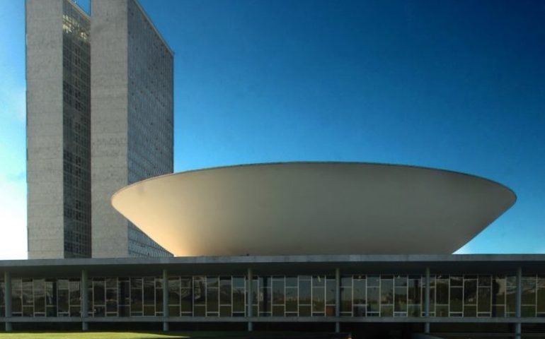 ANAPcD inicia pressão para que Hugo Motta libere tramitação de PL contra o fim das isenções PcD